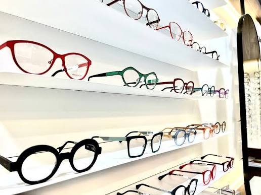 Find the Perfect Eyeglasses East York at Victoria Optical